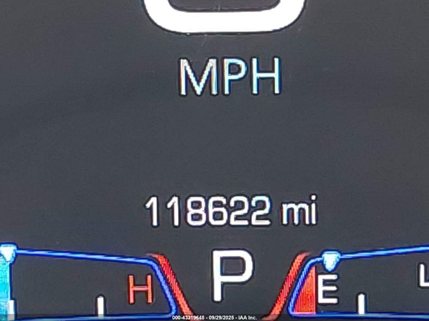 2017 Chrysler 300C VIN: 2C3CCAEG3HH657922 Lot: 43319648