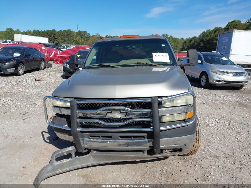 2002 Chevrolet Silverado Lt VIN: 1GCJK33152F205723 Lot: 43319695