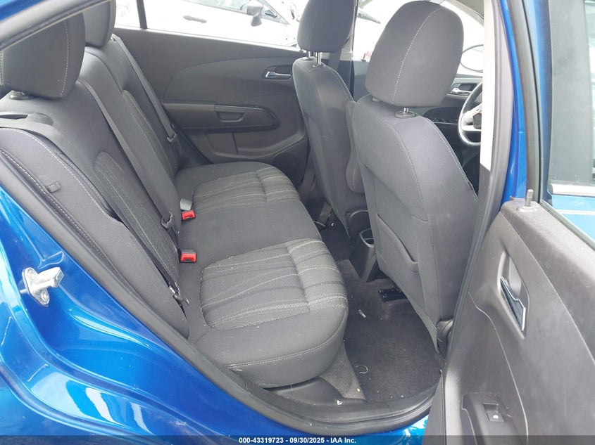 2019 Chevrolet Sonic Lt Auto VIN: 1G1JD5SB3K4110856 Lot: 43319723