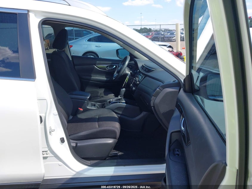 2017 NISSAN ROGUE SV - 5N1AT2MT1HC833288