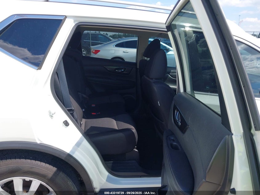 2017 NISSAN ROGUE SV - 5N1AT2MT1HC833288