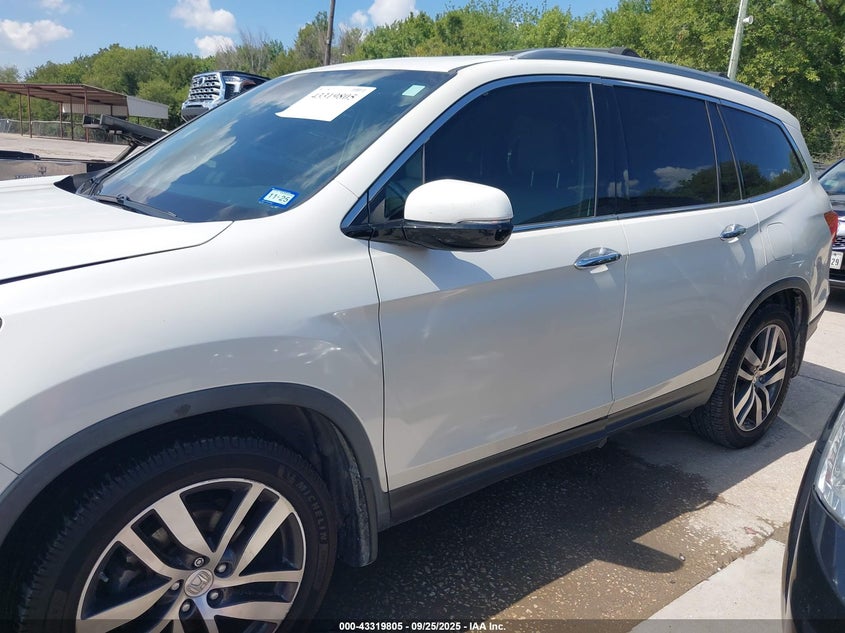 2016 HONDA PILOT TOURING - 5FNYF5H9XGB055794