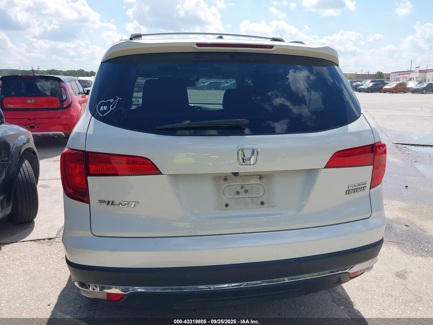 2016 HONDA PILOT TOURING - 5FNYF5H9XGB055794