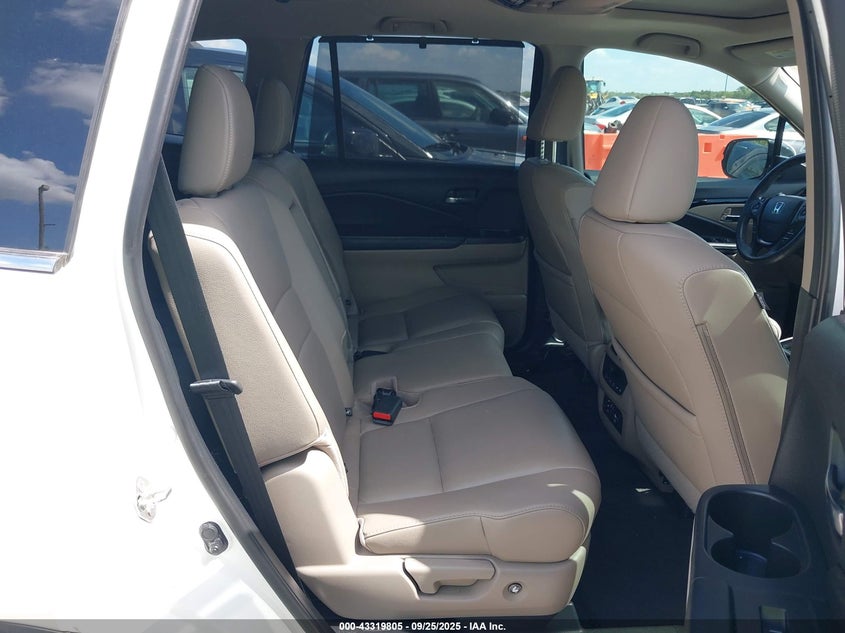 2016 HONDA PILOT TOURING - 5FNYF5H9XGB055794