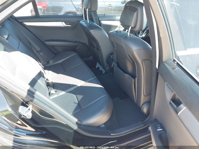 2014 Mercedes-Benz C 300 Sport 4Matic VIN: WDDGF8AB7ER314779 Lot: 43319832