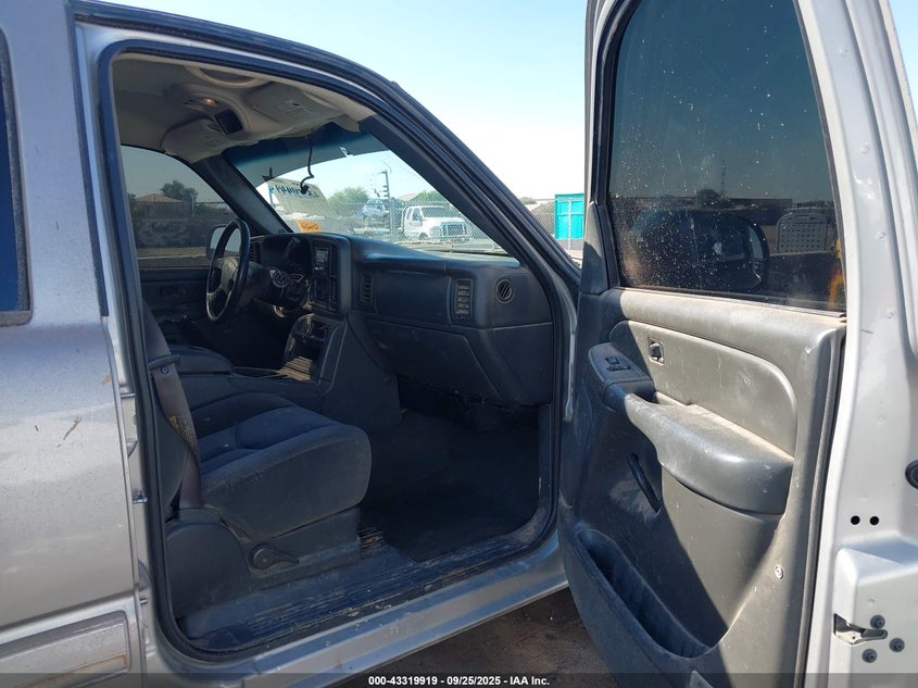 2GCEC13T551355993 2005 CHEVROLET SILVERADO photo no. 5