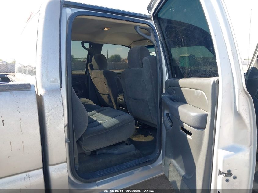 2005 Chevrolet Silverado 1500 Ls VIN: 2GCEC13T551355993 Lot: 43319919