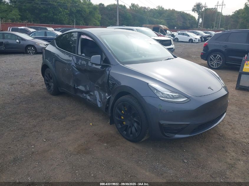 2023 Tesla Model Y Awd/Long Range Dual Motor All-Wheel Drive VIN: 7SAYGDEE7PA078717 Lot: 43319922
