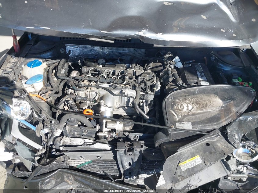 2013 VOLKSWAGEN JETTA 2.0L TDI - 3VWLL7AJXDM406369