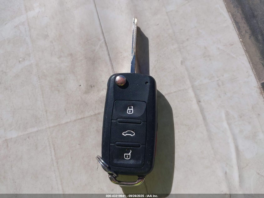 2013 VOLKSWAGEN JETTA 2.0L TDI - 3VWLL7AJXDM406369