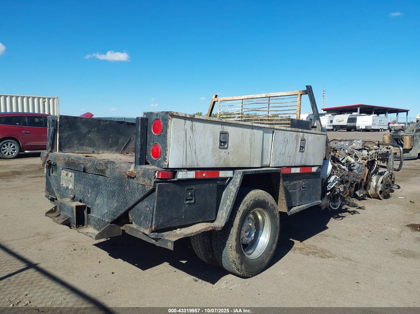 1FD8X3HN8SEC93681 2025 FORD F350 photo no. 4