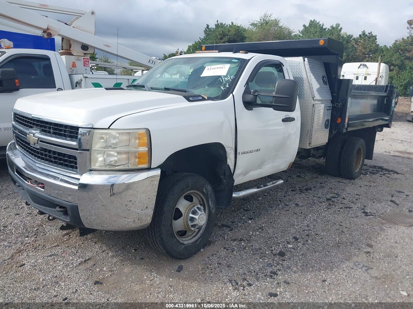 1GBJK74K89E113086 2009 CHEVROLET SILVERADO photo no. 2