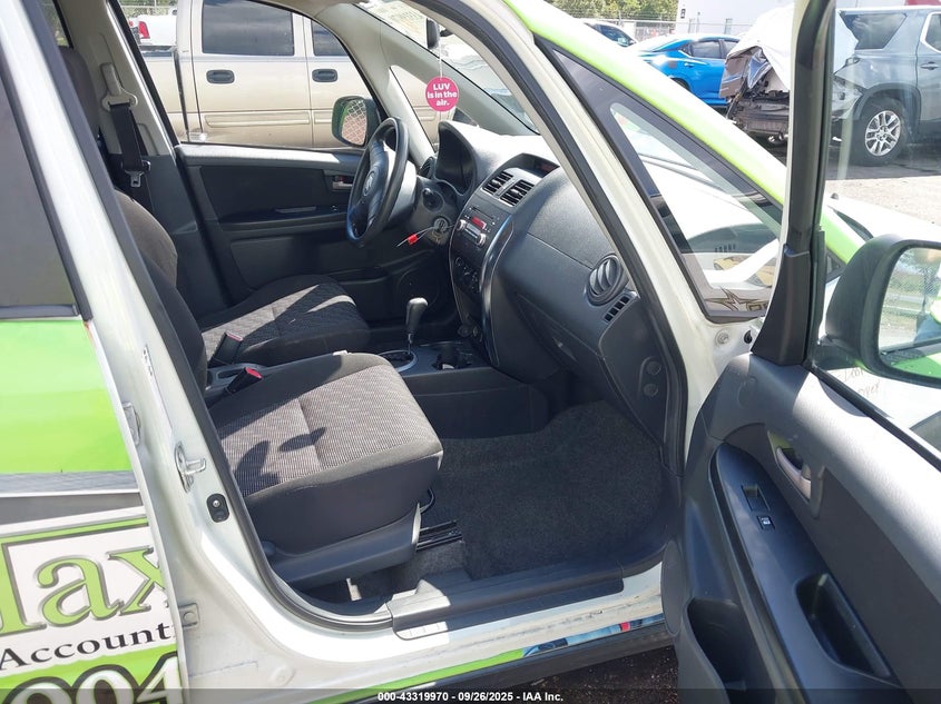 JS2YA413185102203 2008 SUZUKI SX4 photo no. 5