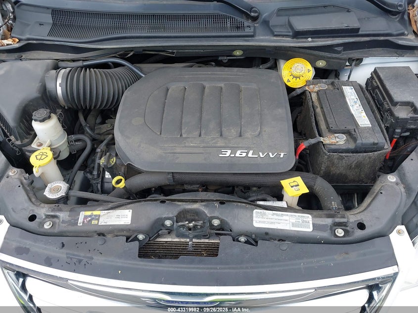 2016 CHRYSLER TOWN & COUNTRY TOURING - 2C4RC1BGXGR222379