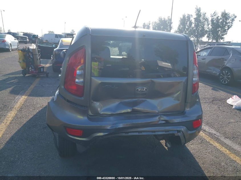 2013 Kia Soul VIN: KNDJT2A58D7613952 Lot: 43320000