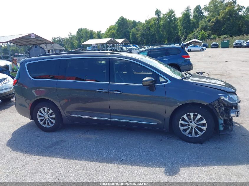 2017 Chrysler Pacifica Touring-L VIN: 2C4RC1BG6HR540713 Lot: 43320015