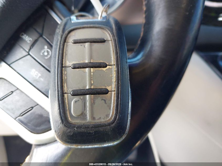 2017 Chrysler Pacifica Touring-L VIN: 2C4RC1BG6HR540713 Lot: 43320015