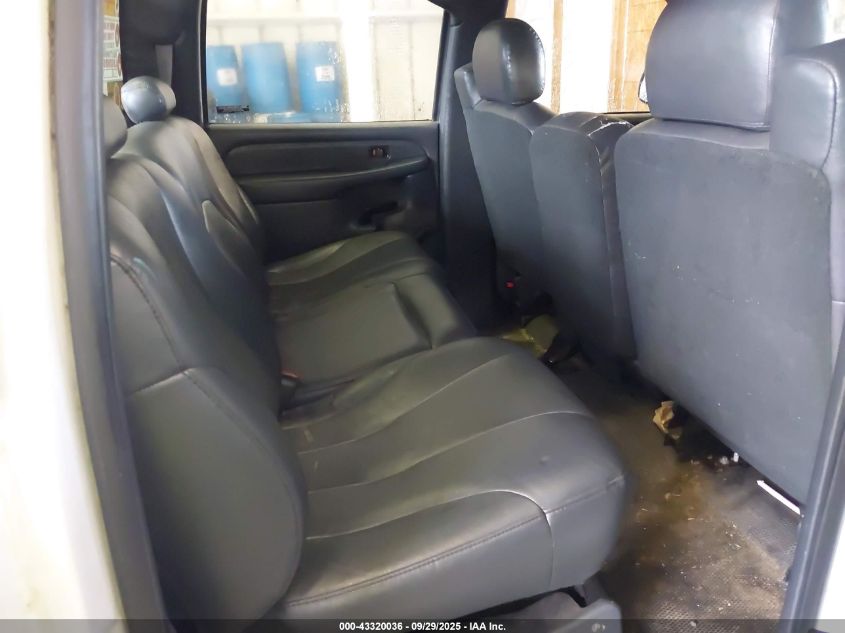 2002 Chevrolet Silverado 2500Hd VIN: 1GCHC23UX2F133420 Lot: 43320036