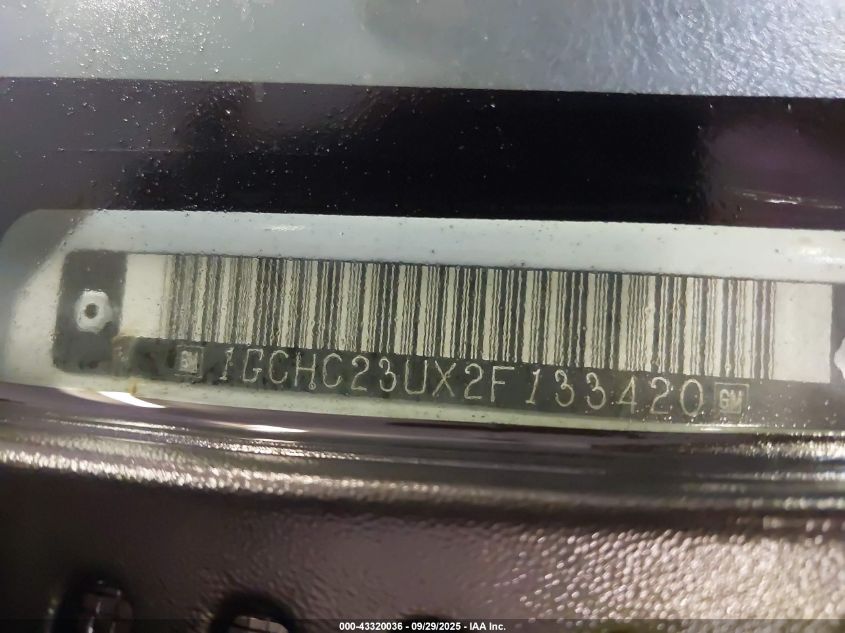 2002 Chevrolet Silverado 2500Hd VIN: 1GCHC23UX2F133420 Lot: 43320036