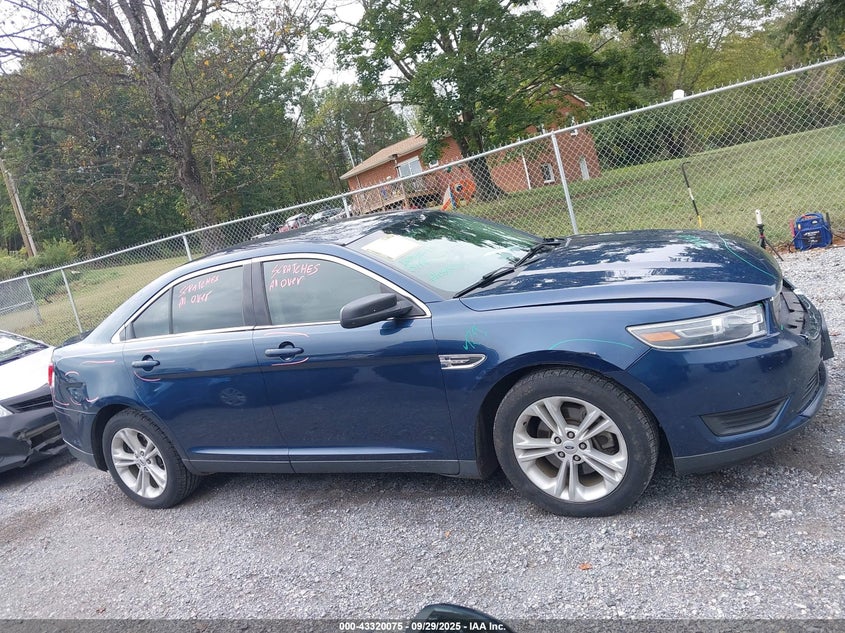 2017 FORD TAURUS SE - 1FAHP2D81HG137046