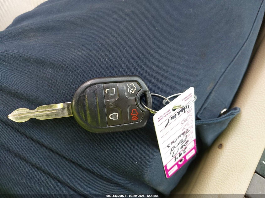 2017 FORD TAURUS SE - 1FAHP2D81HG137046