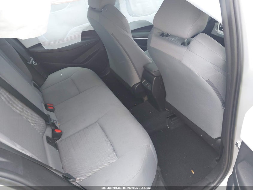 2025 TOYOTA COROLLA SE - 5YFP4MCE6SP223041