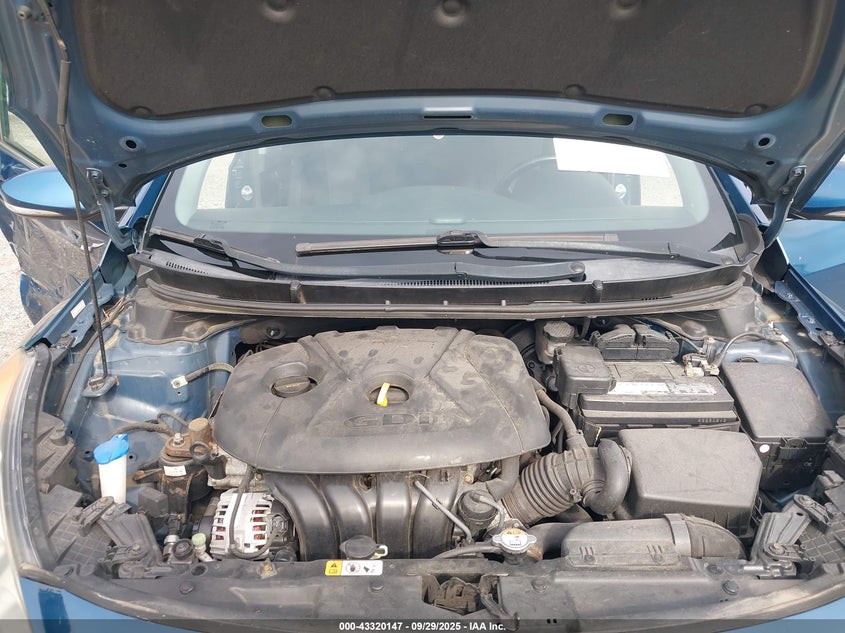 KMHD35LH5GU300428 2016 HYUNDAI ELANTRA photo no. 10