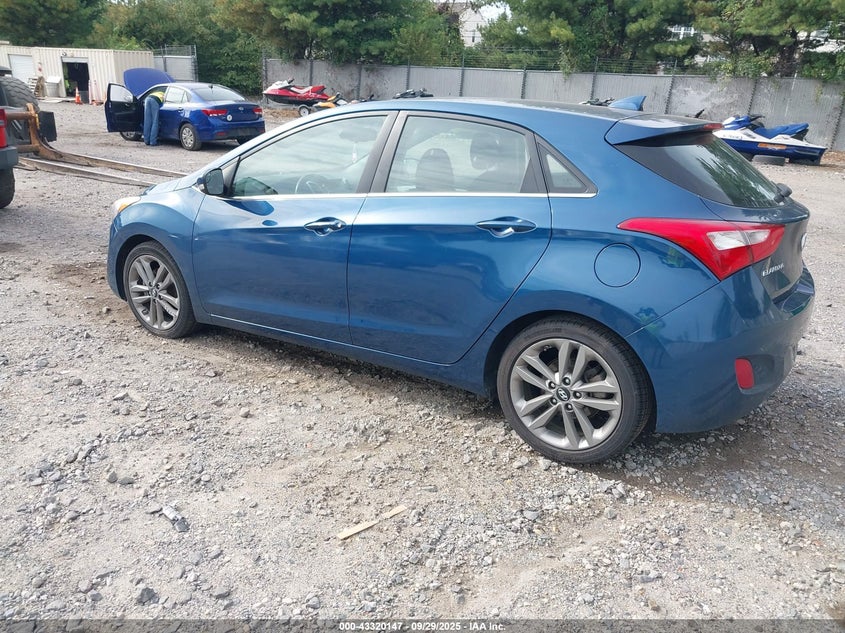 KMHD35LH5GU300428 2016 HYUNDAI ELANTRA photo no. 3