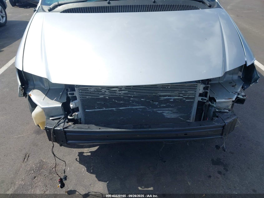 2007 Dodge Grand Caravan Sxt VIN: 2D4GP44L77R132004 Lot: 43320165