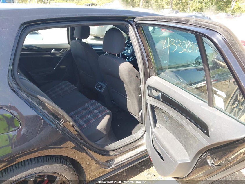 2017 VOLKSWAGEN GOLF GTI AUTOBAHN 4-DOOR/S 4-DOOR/SE 4-DOOR/SPORT 4-DOOR - 3VW4T7AU3HM050321