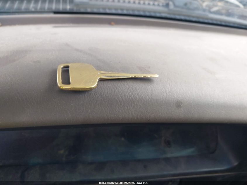 2000 Toyota Tacoma Prerunner VIN: 5TESM92N8YZ695365 Lot: 43320224