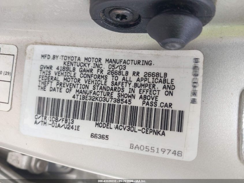 2003 Toyota Camry Le VIN: 4T1BE32K03U738545 Lot: 43320233