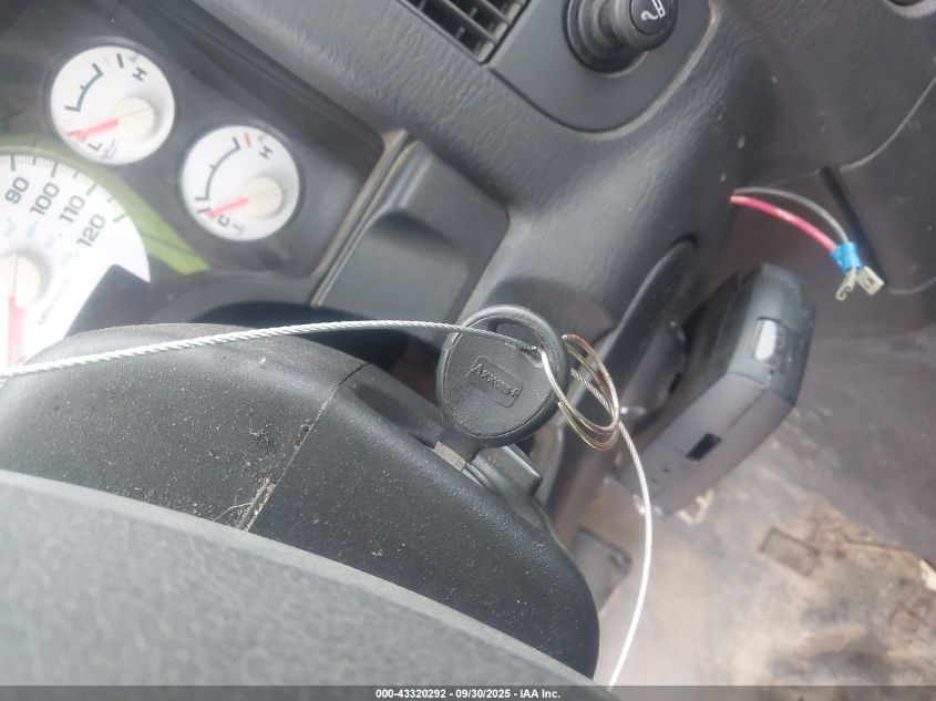 2004 Dodge Ram 1500 St VIN: 1D7HU16N74J186853 Lot: 43320292