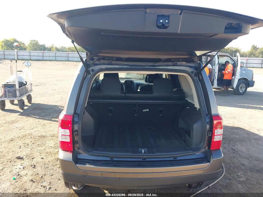 2016 JEEP PATRIOT 75TH ANNIVERSARY - 1C4NJRBB4GD729482