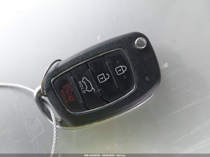 2017 HYUNDAI SANTA FE SE - KM8SM4HF1HU243832