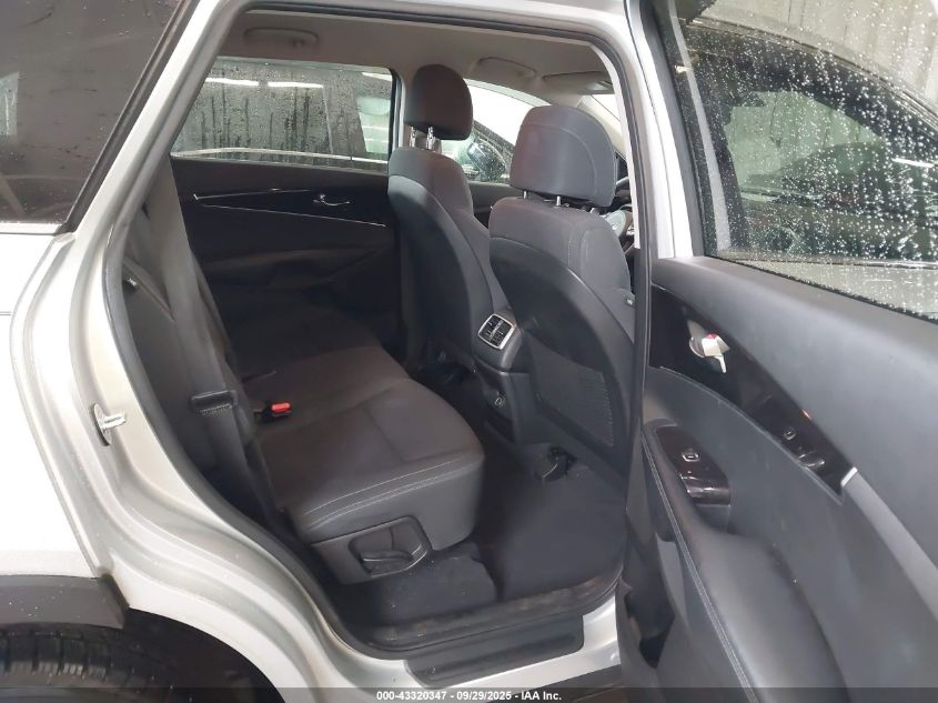 2017 Kia Sorento 2.4L L VIN: 5XYPG4A31HG259001 Lot: 43320347