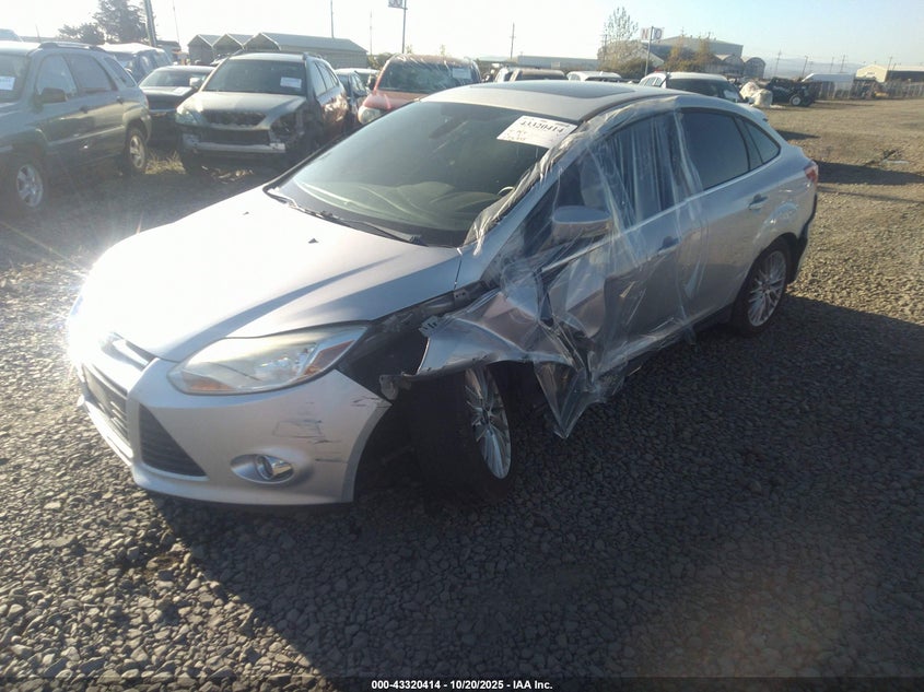 Vin: 1fahp3h22cl392851, lot: 43815078, ford focus sel 20122