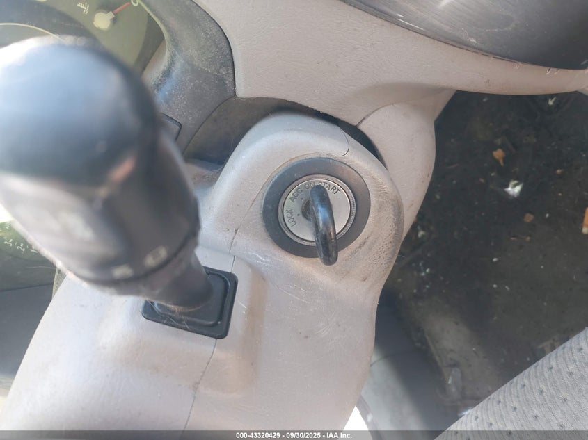 2005 Hyundai Tucson Gls/Lx VIN: KM8JN72D55U121939 Lot: 43320429