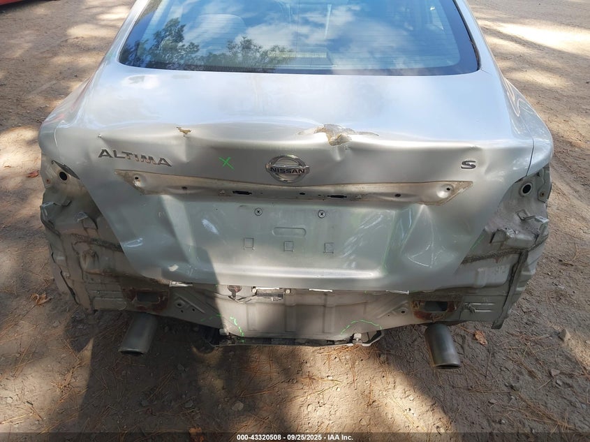2015 Nissan Altima 2.5 S VIN: 1N4AL3AP6FN329652 Lot: 43320508