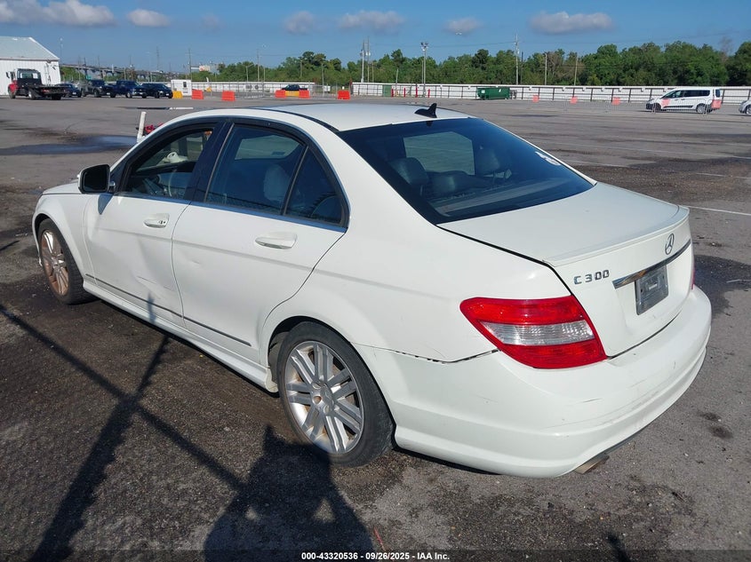 2008 Mercedes-Benz C 300 Luxury/Sport VIN: WDDGF54X48RO18676 Lot: 43320536