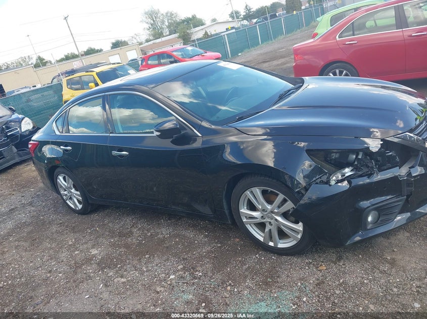 2017 NISSAN ALTIMA 3.5 SL/3.5 SR 1N4BL3AP5HC120048