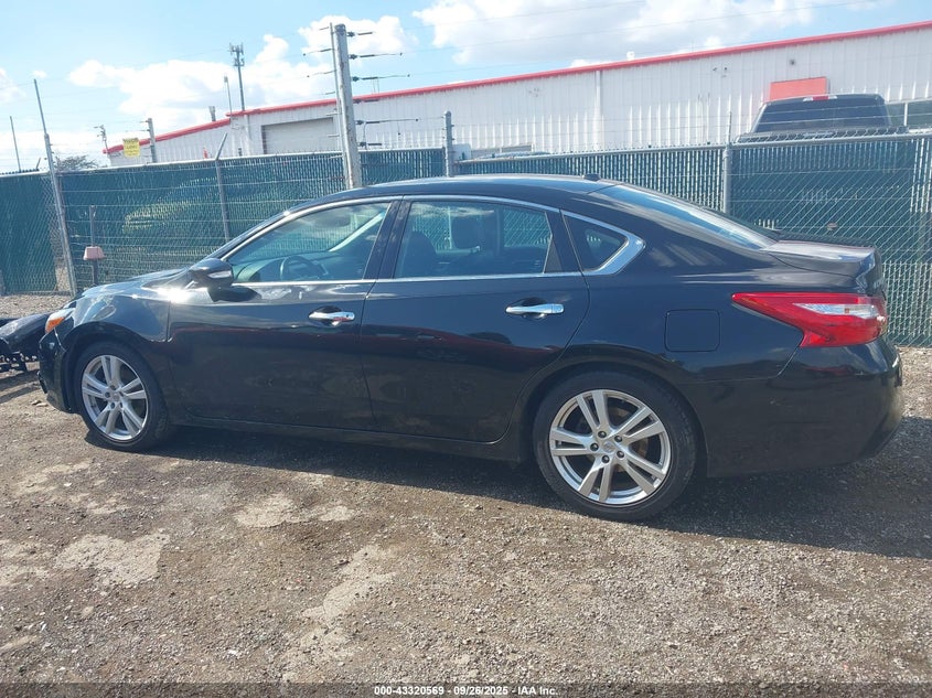 2017 NISSAN ALTIMA 3.5 SL/3.5 SR 1N4BL3AP5HC120048