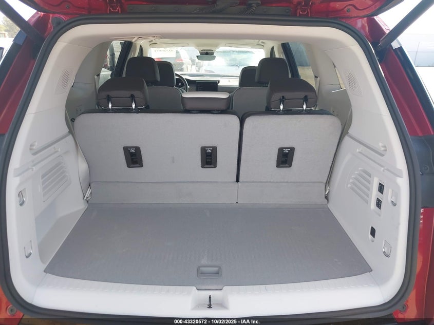 2024 GMC ACADIA AWD DENALI - 1GKENRKS1RJ195256