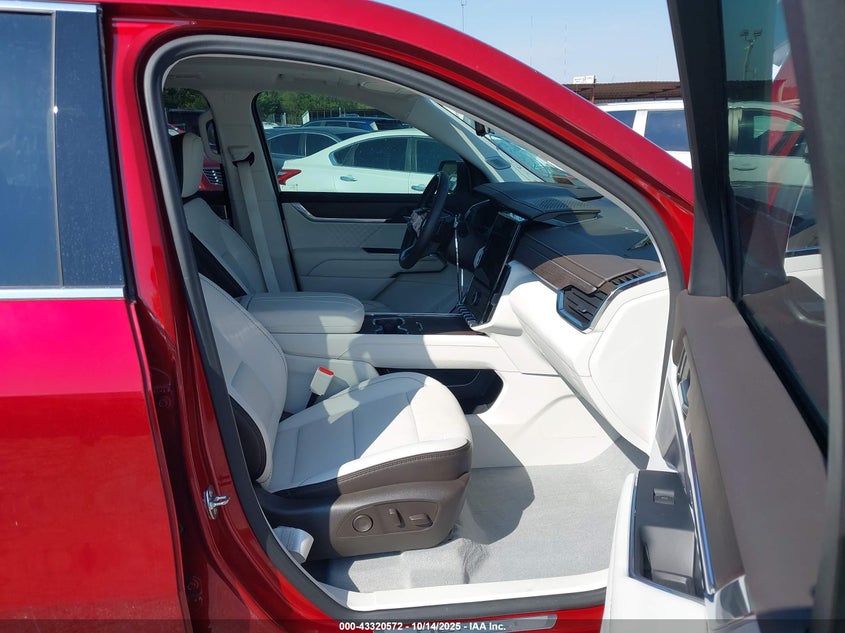 2024 GMC ACADIA AWD DENALI - 1GKENRKS1RJ195256