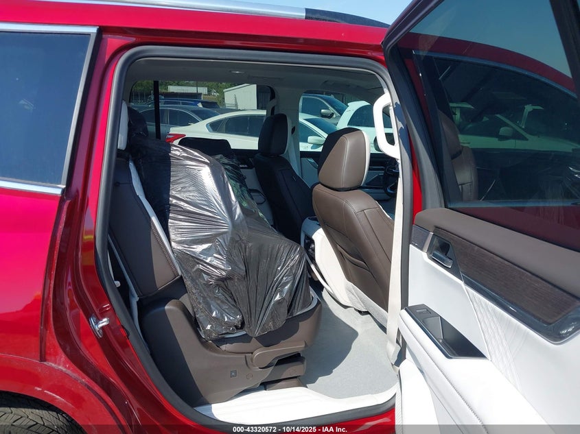 2024 GMC ACADIA AWD DENALI - 1GKENRKS1RJ195256