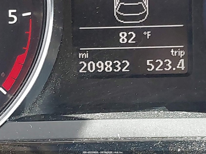 2015 VOLKSWAGEN JETTA 2.0L TDI SEL - 3VWLA7AJ0FM203256