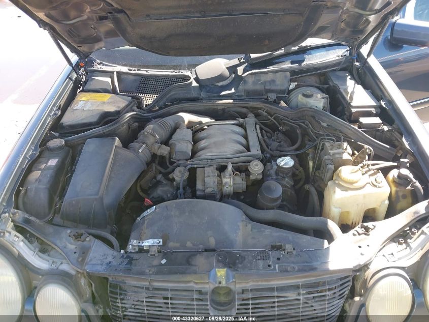 1998 Mercedes-Benz E 320 VIN: WDBJH65F2WA521204 Lot: 43320627