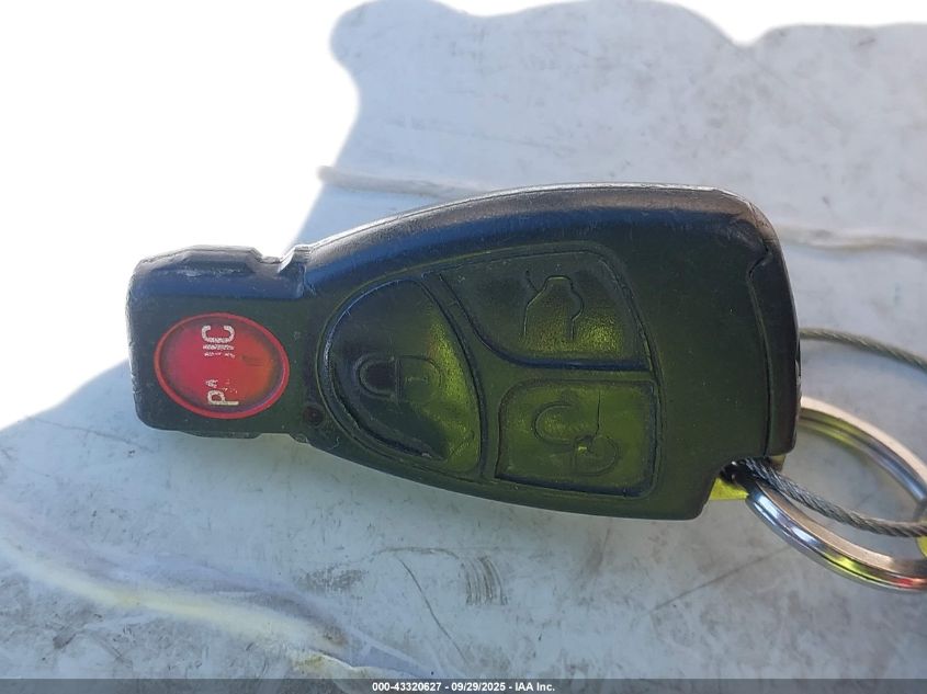 1998 Mercedes-Benz E 320 VIN: WDBJH65F2WA521204 Lot: 43320627