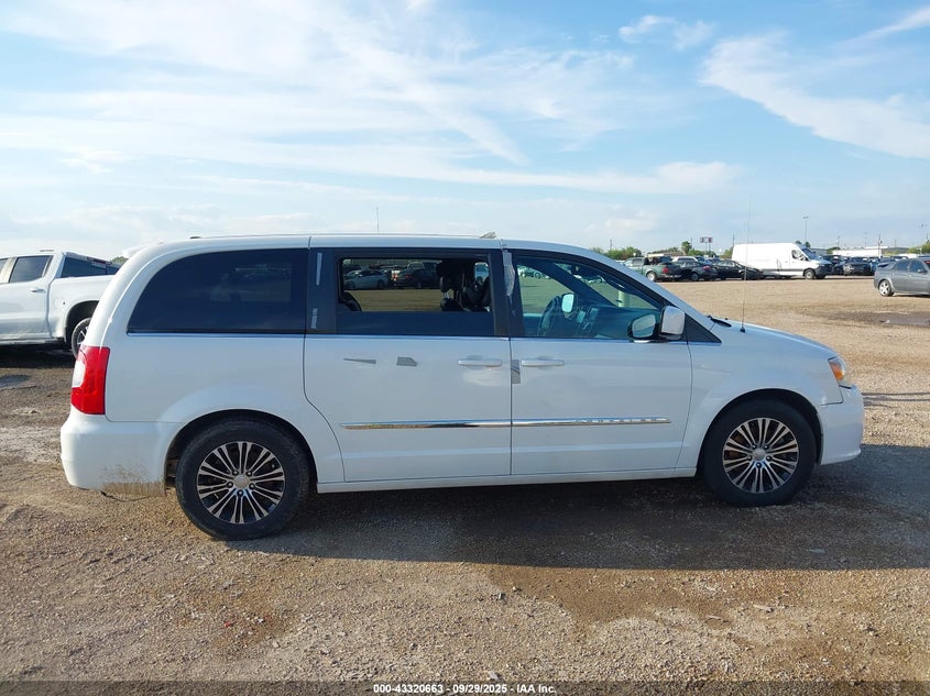 2013 CHRYSLER TOWN & COUNTRY S - 2C4RC1HG9DR818313