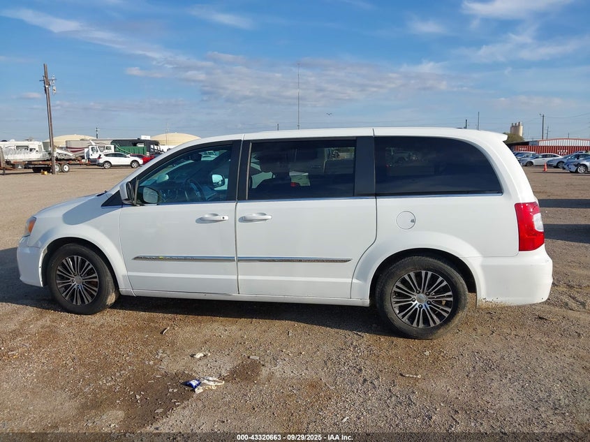 2013 CHRYSLER TOWN & COUNTRY S - 2C4RC1HG9DR818313